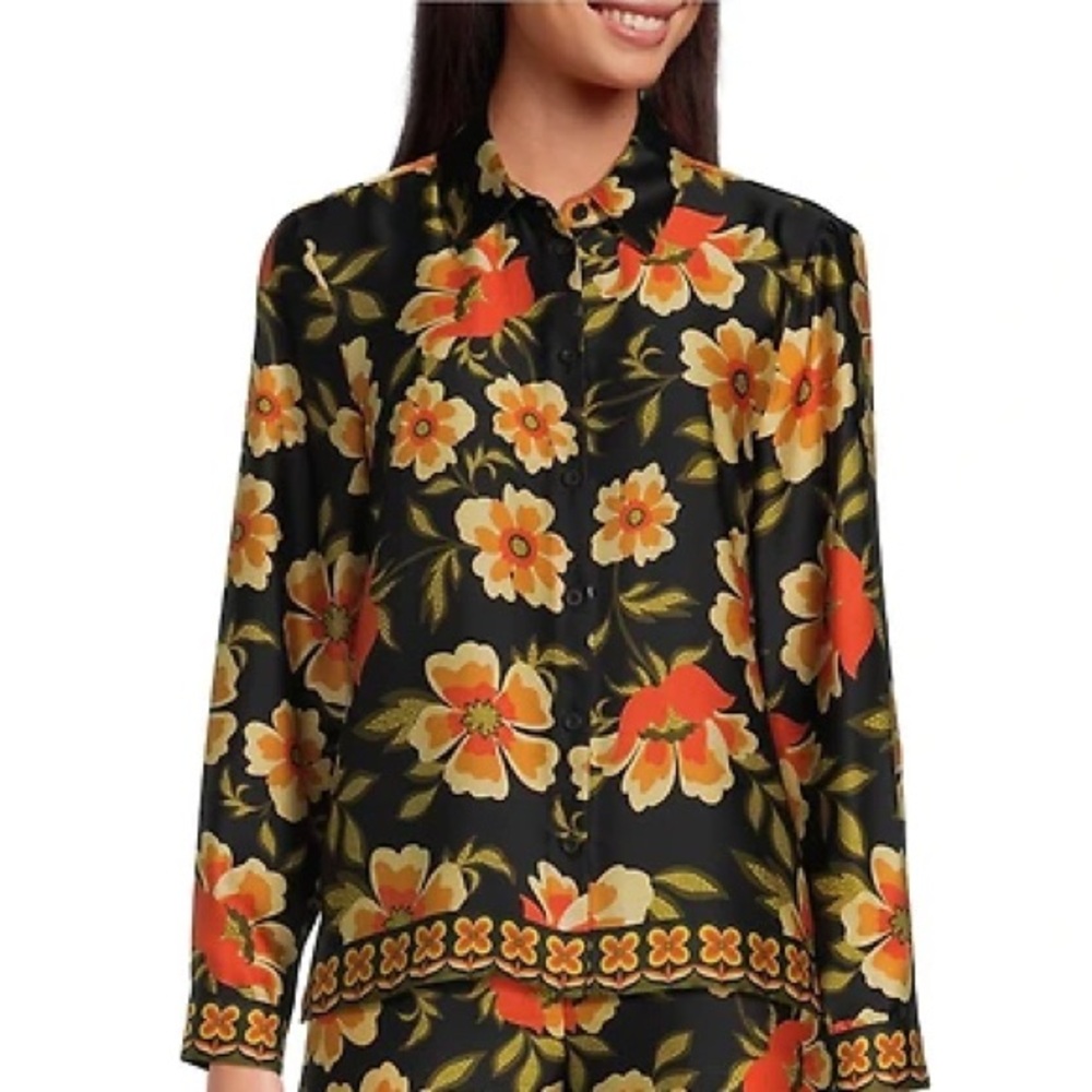 NWT $128 Chelsea & Violet Print Blouse